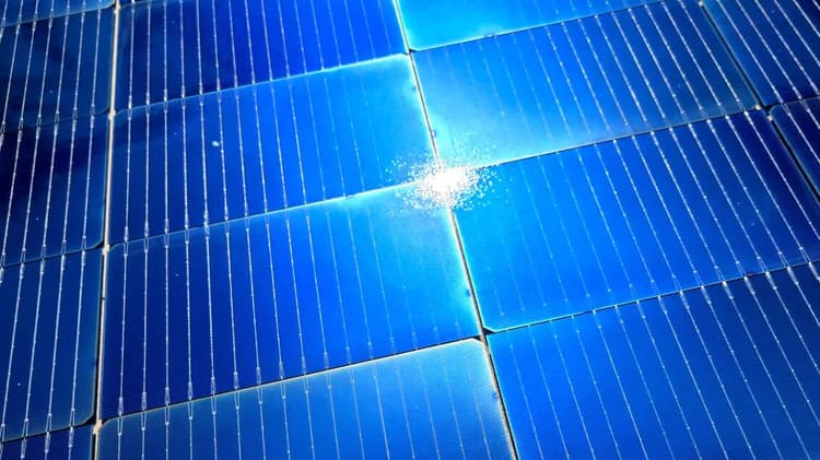 Solarmodul produktion modul nahaufnahme